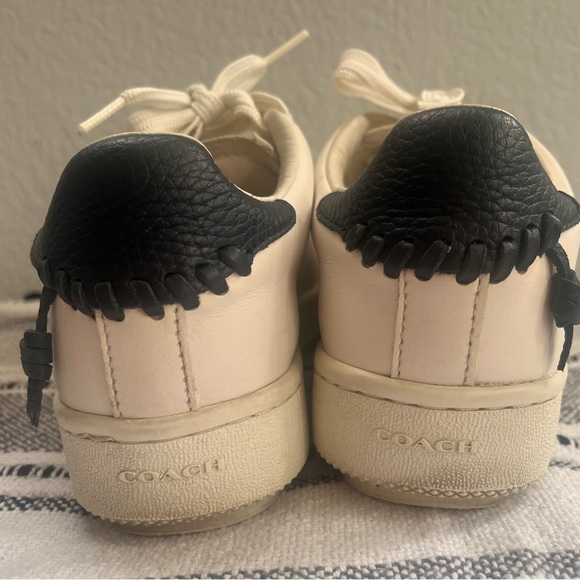 Coach Clip Low Top Sneaker - Picture 4 of 6